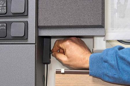 Knaus Azur 500 FU Strom