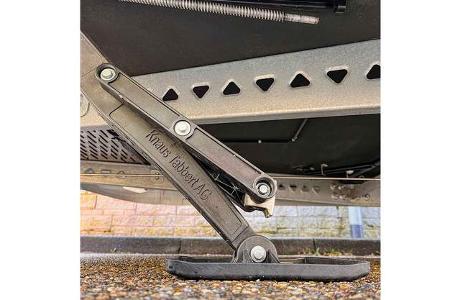 Knaus Azur 500 FU Kunststoffstuetzen f