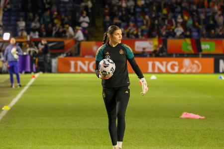 Nach Kreuzbandriss: Torhüterin Winkler erfolgreich operiert