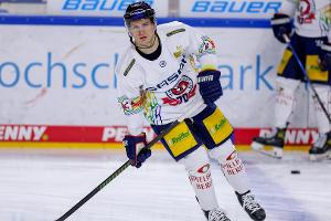 "Spieler des Jahres": Eisbären-Profi Pföderl ausgezeichnet