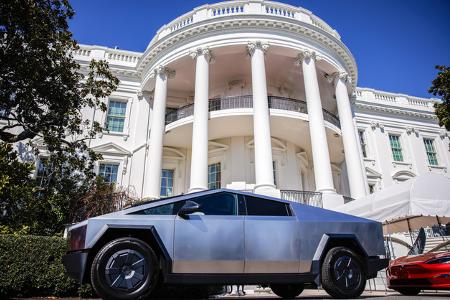 Während der Absatz von E-Autos in Europa im Januar insgesamt um mehr als ein Drittel gestiegen ist, verzeichnete der Absatz von Elon Musks Teslas in der EU, der EFTA und in Großbritannien einen Rückga ...