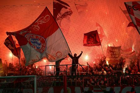 Pyro: FC Bayern muss Strafe zahlen - Stadion-Teilsperrung droht