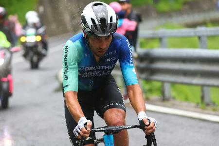 Tirreno-Adriatico: Vendrame gewinnt im Regen - Milan stürzt