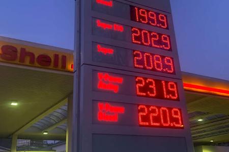 Spritpreis Shell Tankstelle