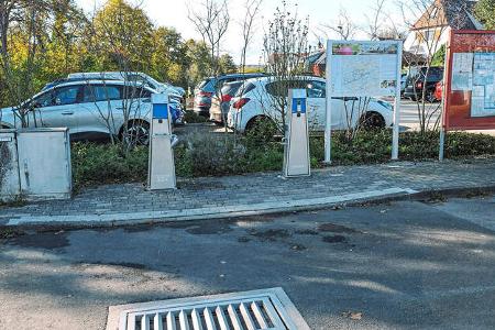 Stellplatz am Neckarufer