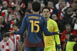 Nach Platzverweis: Hummels vor Abschied aus Rom