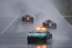 Zu starker Regen: Formel-2-Rennen abgebrochen