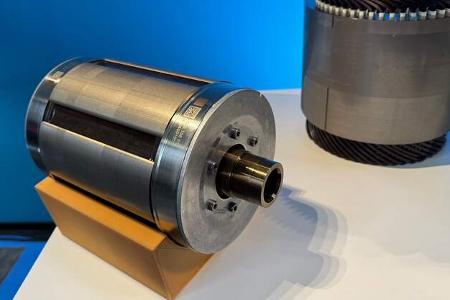 02/2025 BMW Werk Landshut Komponentenfertigung Neue Klasse Batterie und Leistungselektronik Energy Master