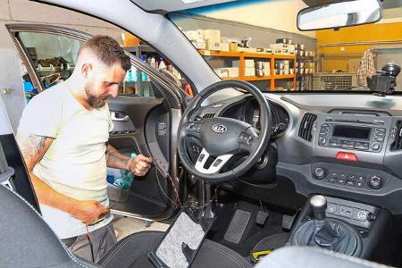 Dauer- und Zündungsplus