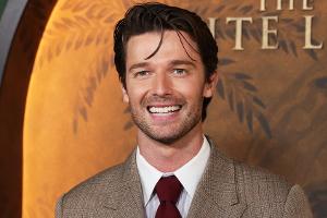 Patrick Schwarzenegger begeistert mit Dessous-Shoot