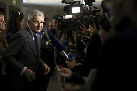 Kandidaten vor IOC-Wahl: Samaranch in der Defensive