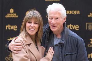 Ehefrau gratuliert: Richard Gere feiert ersten Vatertag in Spanien