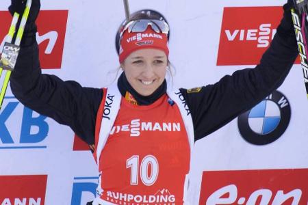 Weltcup-Podest und WM-Medaillen - In der Saison 2014/15 läuft Preuß im Massenstart von Ruhpolding auf den zweiten Platz und feiert ihr erstes Einzelpodest im Weltcup. Im selben Winter triumphiert sie mit der deutschen Staffel bei der Biathlon-Weltmeisterschaft in Kontiolahti. Im Massenstart kommt die Silbermedaille hinzu. Zudem gewinnt Preuß den Massenstart-Weltcup - der endgültige Durchbruch.