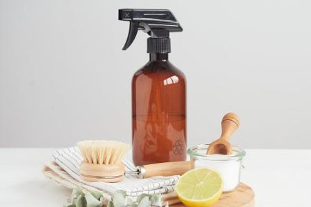 Frühjahrsputz: Zehn einfache DIY-Putzmittel aus dem Kühlschrank