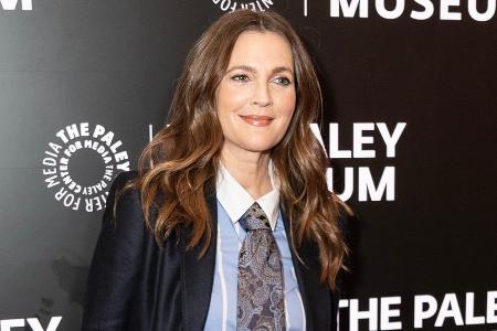 Drew Barrymore spricht über fehlende traditionelle Familiendynamik