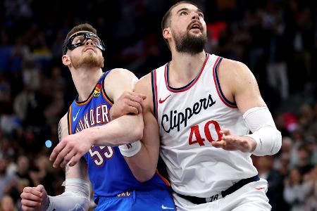 Hartenstein siegt mit OKC weiter