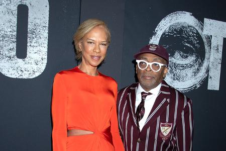 Kult-Filmemacher Spike Lee und seine Frau Tonya Lewis ließen sich das Kultur-Ereignis natürlich auch nicht entgehen.