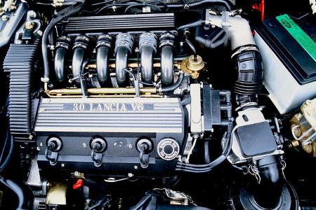 Lancia Thema 3.0 V6 Arese-V6 3. Serie (1992-1995)