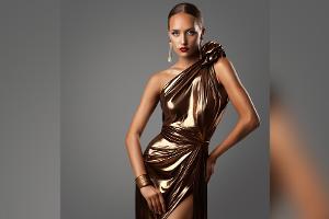 Modisch gewickelt: So raffiniert ist das Draped Dress