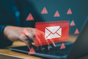 So verhinderst Du, dass Du Dich versehentlich aus Deinem Passwort-Manager und Mail-Account aussperrst