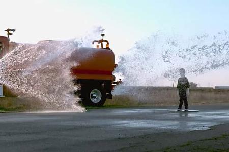 Youtuber testet die Assistenzsysteme von Tesla