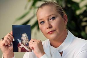 Nierenversagen? Prinz-Andrew-Klägerin Virginia Giuffre im Krankenhaus