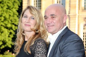 Steffi Graf und Andre Agassi zeigen sich verliebt in Shanghai