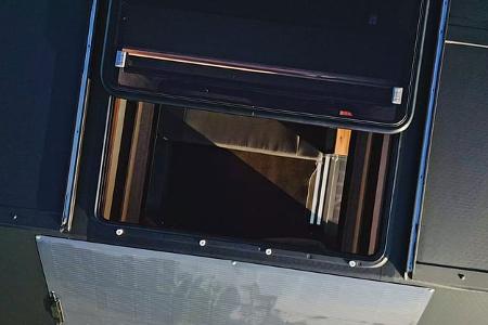 Spacecamper Roof Aufstelldach 