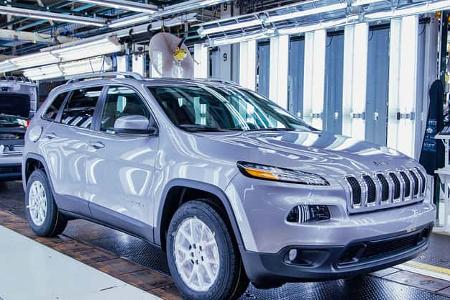 04/2025 Stellantis Jeep Werk Fabrik Belvidere Illinois