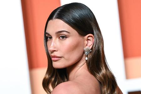 Hailey Bieber klärt auf: Ist sie ihrem Ehemann bei Instagram entfolgt?