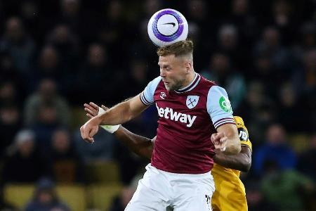 Latten-Kopfball: Füllkrug verliert bei Comeback