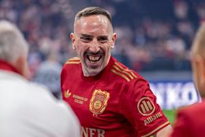 "Für die Kabine sehr wichtig": Ribery für Müller-Verbleib