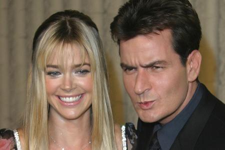 Denise Richards: Wie ihr die Scheidung von Charlie Sheen geholfen hat
