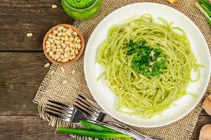 Grünes Pastagericht: Spaghetti mit cremiger Bärlauchsoße