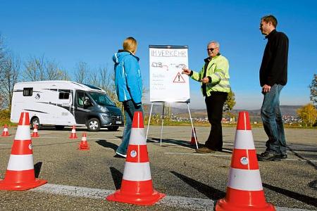 Schritt für Schritt zum Profi-Camper: Mit dem Reisemobil im Straßenverkehr