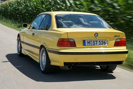 BMW M3 E36 Coupé (1993) Fahraufnahme Heck