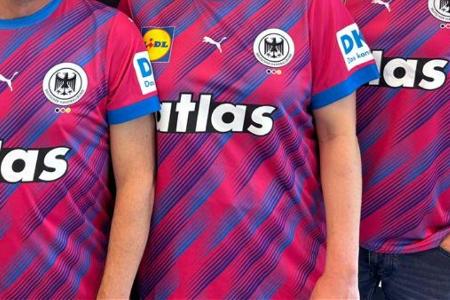 Für Gleichberechtigung: Handballerinnen spielen in Sondertrikot