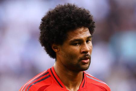 Serge Gnabry (ab 75.) - ohne Bewertung - Sorgte von der ersten Ballberührung an für reichlich frischen Wind. Setzte unmittelbar nach seiner Einwechslung einen Abschluss ans Außennetz. Machte danach weiter viel Druck. Hätte dem Spiel schon früher gutgetan.