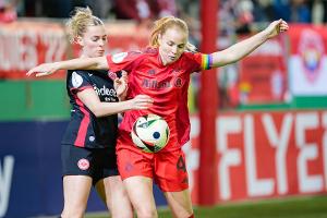 Über 25.000 Fans beim Frauen-Topspiel in Frankfurt