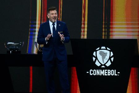 CONMEBOL-Präsident Dominguez bestärkt Forderung nach Riesen-WM