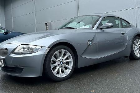 Techno Classica 2024 BMW Z4 3.0si Coupé