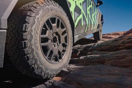 04/2024 Tesla Cybertruck Offroad Modi Software Update