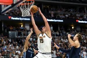 Jokic macht historische Triple-Double-Saison perfekt