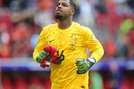 Entwarnung bei Maignan - Torhüter aus Krankenhaus entlassen