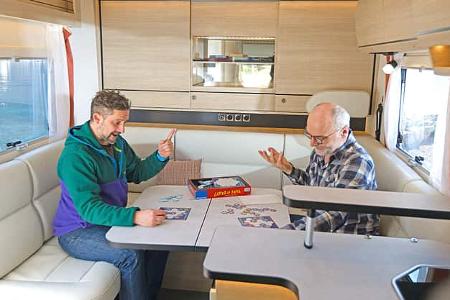 Rapido 854 F (2025) Sitze f