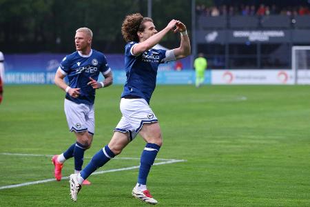 Arminia marschiert: Sieg auch in Köln