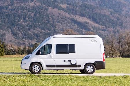 Campingbusse (2025) ROADCAR R540 