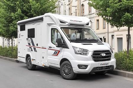 Challenger S 215 (2025)