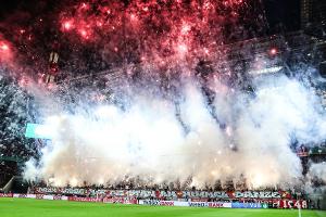 Pyrotechnik: 1. FC Köln muss hohe Geldstrafe zahlen