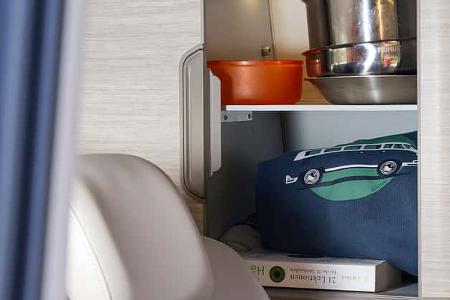 f_VW California Ocean Kleiderschrank